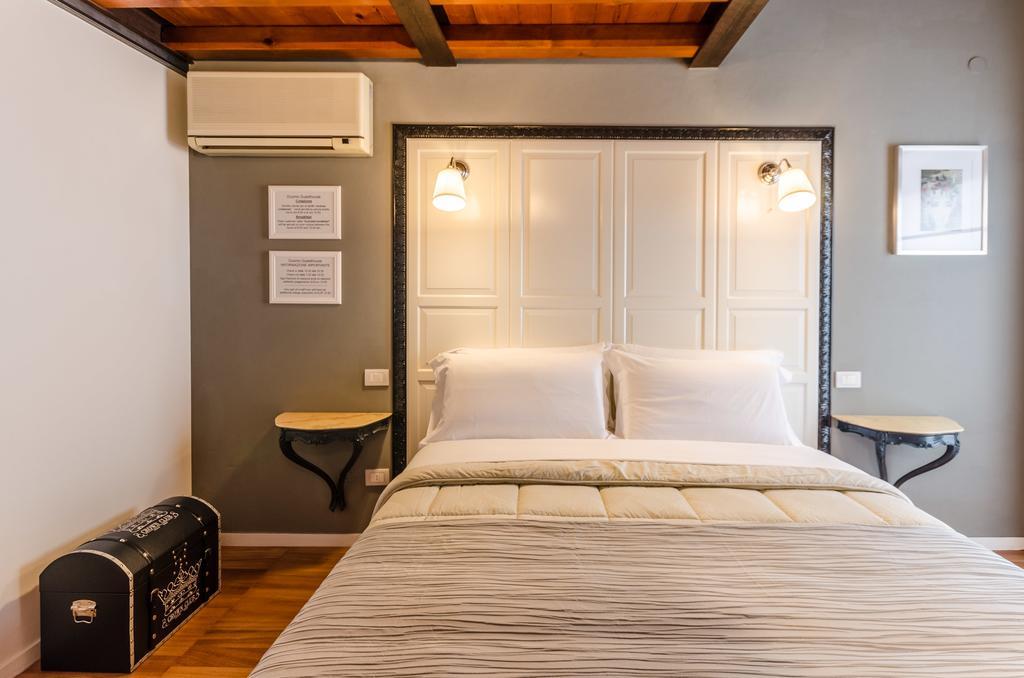 Duomo Guesthouse Piacenza Zimmer foto